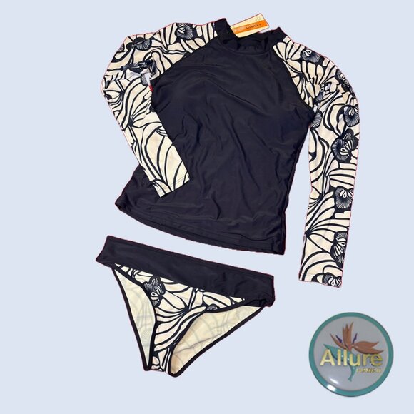 Rashguard Swim Suit - Picture 1 of 5